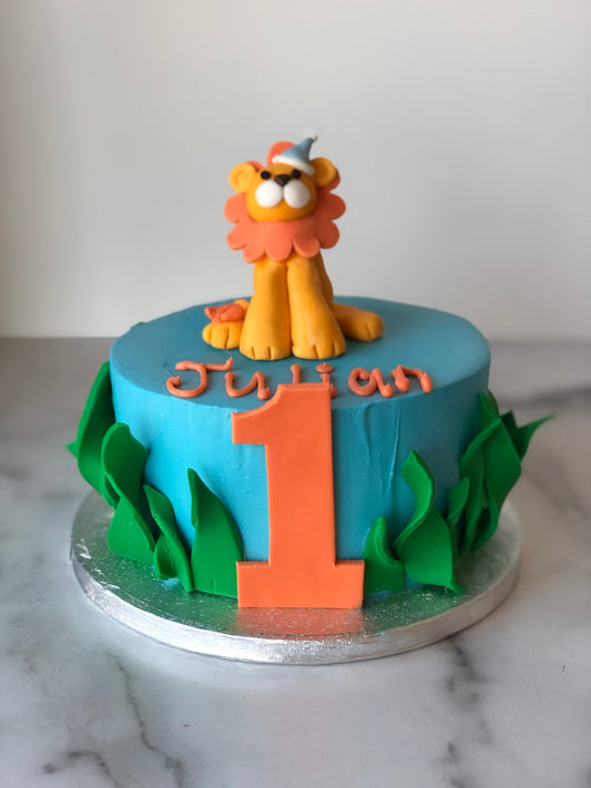 Custom cake decorated with a lion design