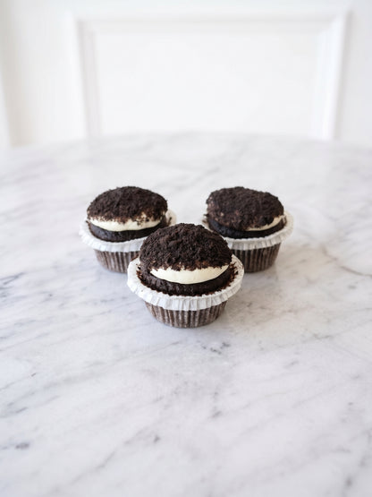 Mini Cupcakes (24)